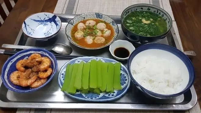 Cách Luộc Bầu Thanh Mát Ngon Ngọt Cho Những Ngày Oi Nóng