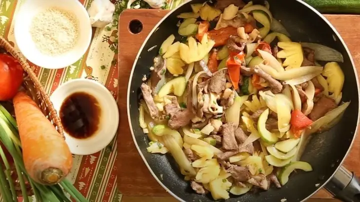 1. Tim Heo Xào Chua Ngọt