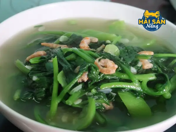 Tôm khô nấu rau mồng tơi, mướp