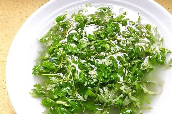 Canh Trứng Ngải Cứu