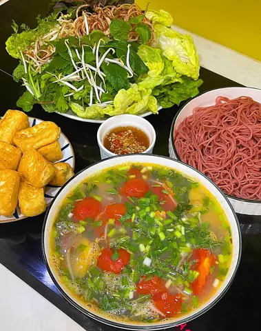 Canh trùng trục có vị chua thanh, ngọt mát không chỉ ngon, đưa cơm mà còn rất tốt cho sức khỏe.