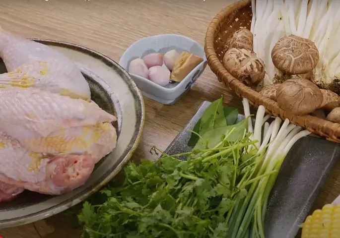 Nguyên liệu và dụng cụ làm