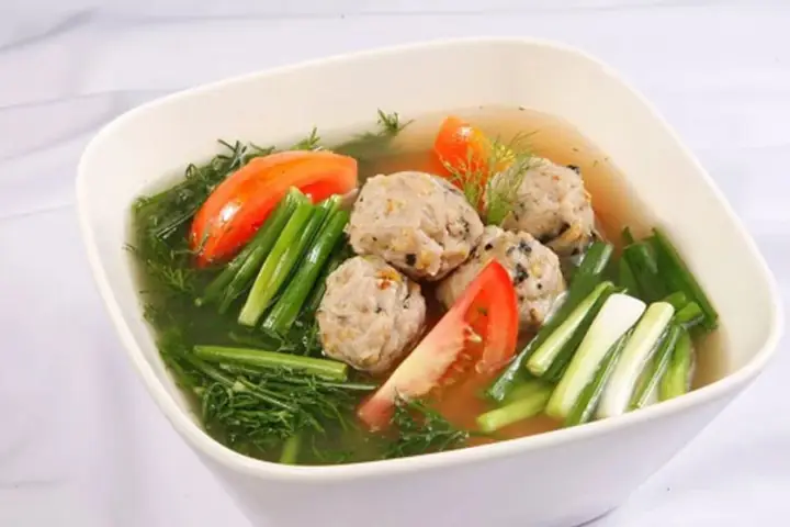 Canh Chua Chả Cá