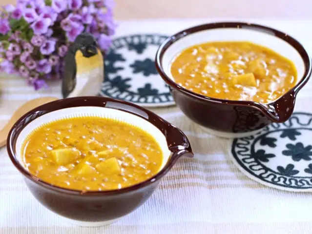 Cháo bí đỏ đường mạch nha