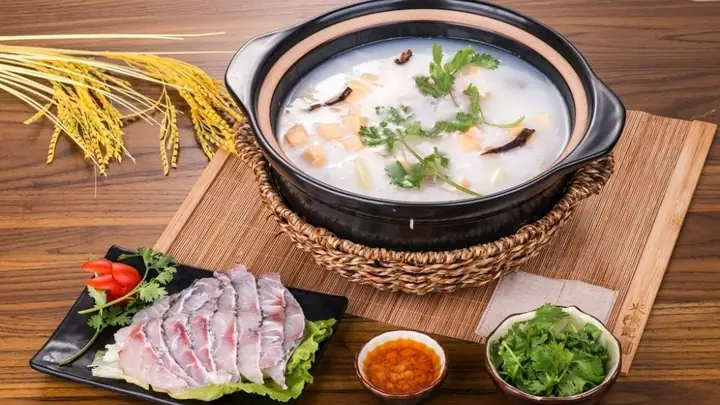 cách nấu cháo cá chép không tanh