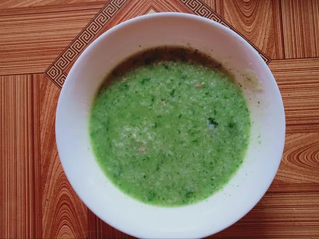 Cháo Cá Hồi Rau Ngót