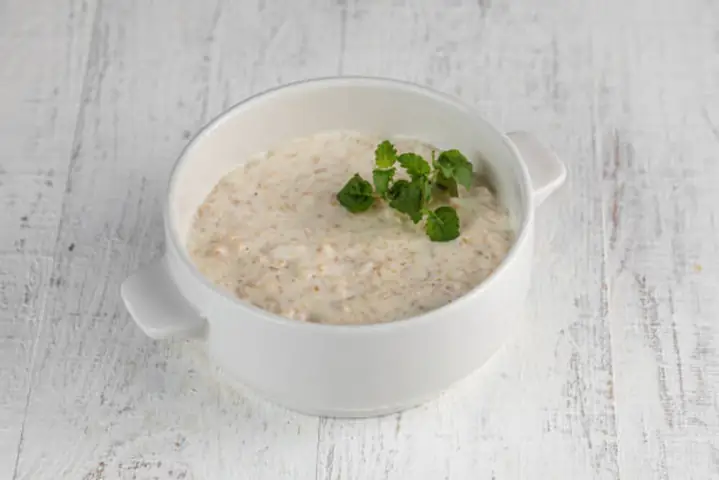 Cách Nấu Cháo Cá Hồi Cho Bé 7 Tháng Tuổi Cùng Hạt Sen