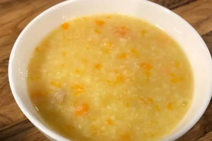 Cháo cá lăng với cà rốt ăn dặm