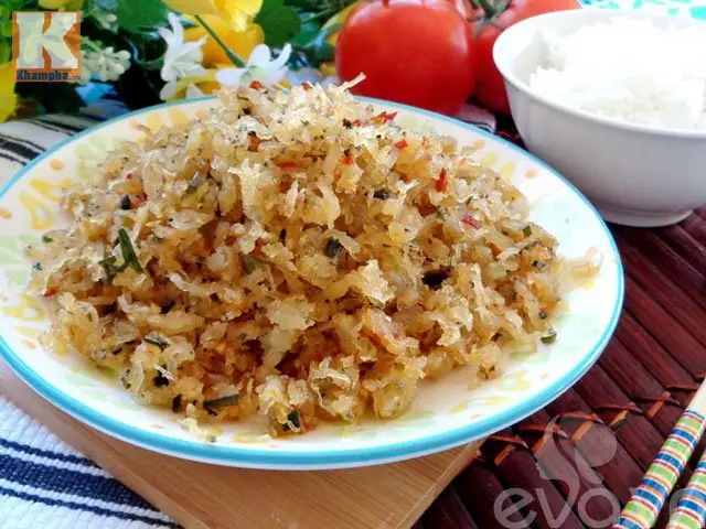 Món cá ngần nào cũng ngon và hấp dẫn vì thế tranh thủ đang vào mùa, chị em hãy chế biến cho cả nhà thưởng thức nhé! Món cá ngần nào cũng ngon và hấp dẫn vì thế tranh thủ đang vào mùa, chị em hãy chế biến cho cả nhà thưởng thức nhé!