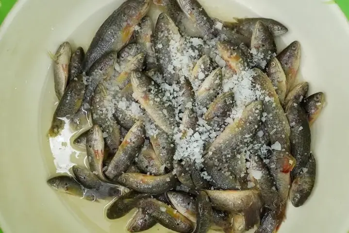 Cách chế biến cá rô đồng không bị tanh