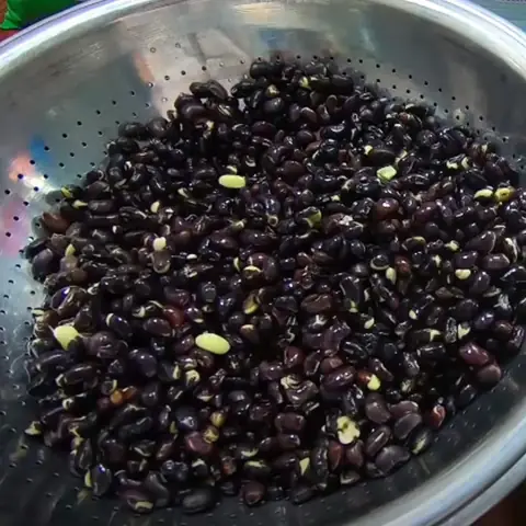 Cã¡ch Náº¥u Sá»¯a Äáº­u Äen Thæ¡m Ngon Bá» Dæ°á»¡ng Táº¡i Nhã Äá» Chiãªu Äã£i Gia Äã¬nh