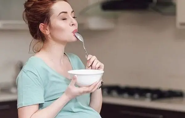 1. Lợi ích của việc ăn những món cháo dinh dưỡng cho bà bầu trong thai kỳ