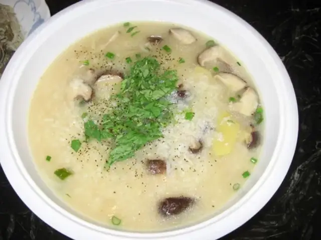 3.4. Cách Nấu Cháo Gà Nấm Rơm 3.4. Cách Nấu Cháo Gà Nấm Rơm