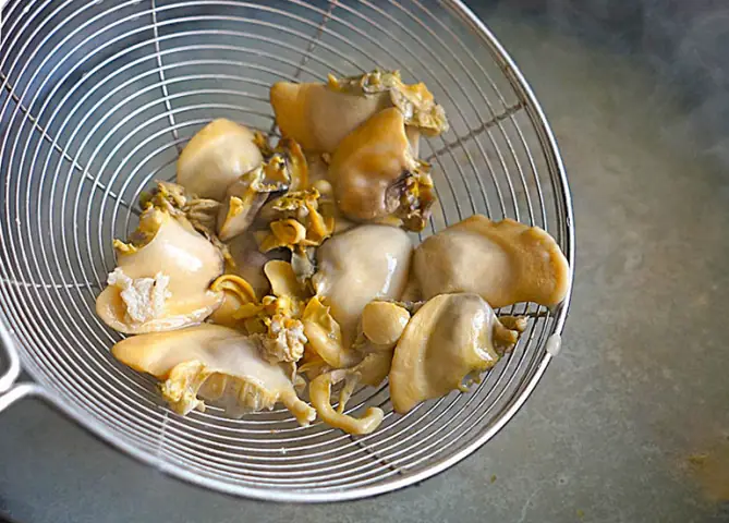 Toàn Những Nguyên Liệu Giá Rẻ Nấu Thành Món Canh Siêu Ngon, Đại Bổ Cho Mùa Đông Lạnh Giá