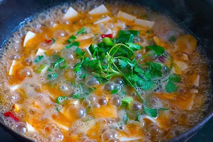 Toàn Những Nguyên Liệu Giá Rẻ Nấu Thành Món Canh Siêu Ngon, Đại Bổ Cho Mùa Đông Lạnh Giá