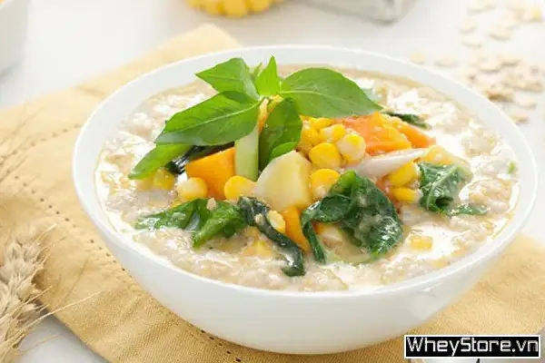 Cách 3: Cháo Yến Mạch Giảm Cân Với Rau Củ