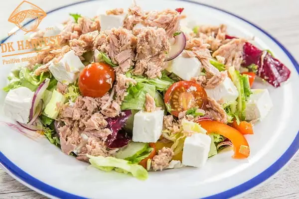 Cách Chế Biến Hạt Lanhvới Món Salad Cải Bó Xôi Và Cá Ngừ