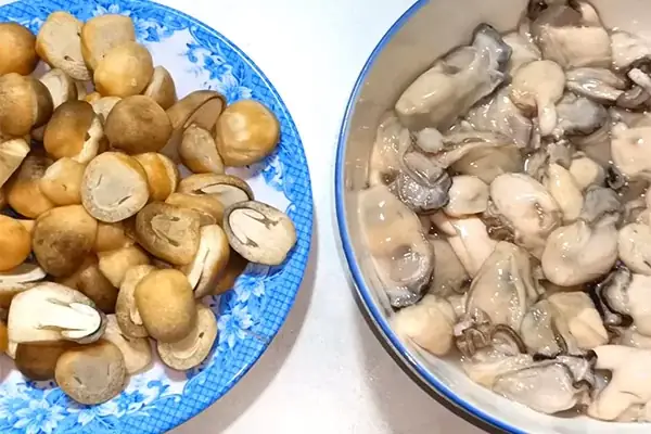 Sơ Chế Nấm Rơm Sơ Chế Nấm Rơm