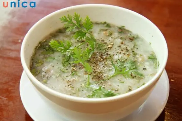 Cháo thịt bò hành tây