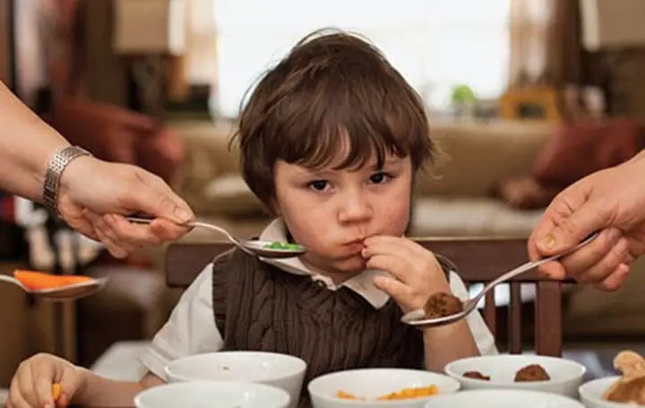 Muốn mẹ bầu khỏe mạnh con thông minh, nên dùng ngay các món ăn từ cá hồi sau đây.