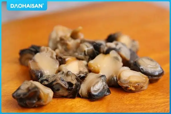 2.1 Chuẩn bị nguyên liệu nấu cháo ốc bươu 2.1 Chuẩn bị nguyên liệu nấu cháo ốc bươu