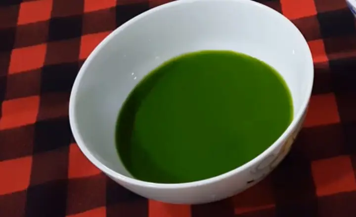 Bước 4: Luộc rau