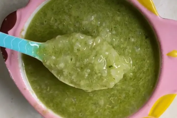 Cháo Rau Mồng Tơi Cho Bé