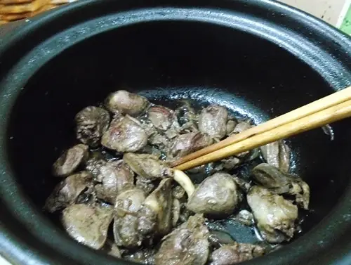 Món Cháo Tim Gà Nóng Hổi, Thơm Ngon Và Rất Bổ Dưỡng, Thỉnh Thoảng Chị Em Hãy Nấu Cho Cả Nhà Thưởng Thức Nhé! Món Cháo Tim Gà Nóng Hổi, Thơm Ngon Và Rất Bổ Dưỡng, Thỉnh Thoảng Chị Em Hãy Nấu Cho Cả Nhà Thưởng Thức Nhé!