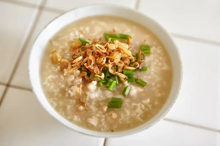 Cháo tổ yến hạt sen cho bé Cháo tổ yến hạt sen cho bé