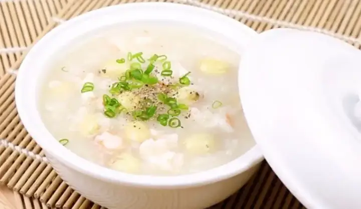 Hoàn Thành Cháo Tôm Hạt Sen