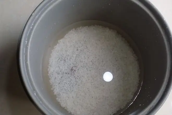 Cách Nấu Cháo Trắng Bằng Nồi Cơm Điện Ngon Đơn Giản, Không Bị Trào Cách Nấu Cháo Trắng Bằng Nồi Cơm Điện Ngon Đơn Giản, Không Bị Trào