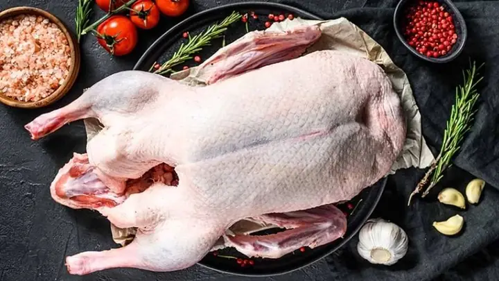 Cách Chọn Vịt Tươi Ngon Để Nấu Cháo Vịt