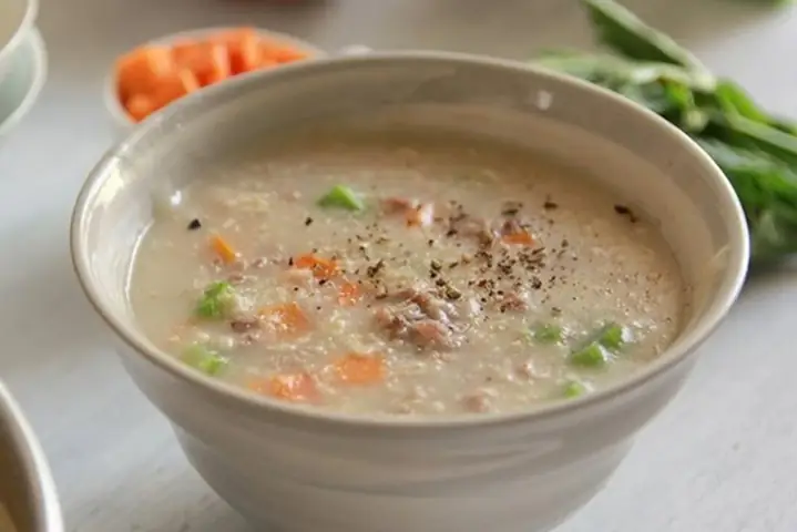 Cháo thịt vịt yến mạch