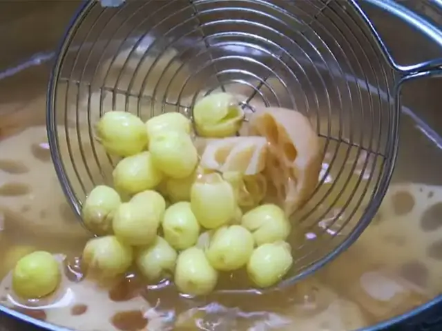 5. Bí Quyết Giữ Chè Không Bị Nát Khi Nấu 5. Bí Quyết Giữ Chè Không Bị Nát Khi Nấu