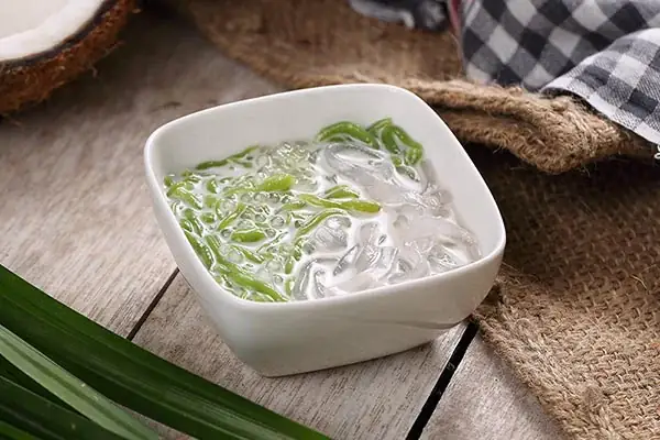 chè bán lọt nước dừa