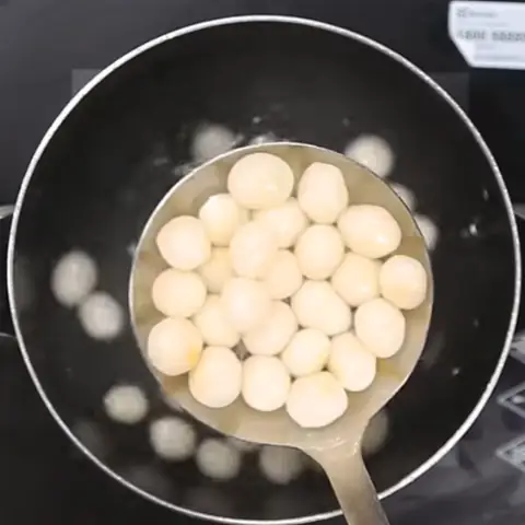 Cách Chế Biến Chè Bắp Lá Dứa