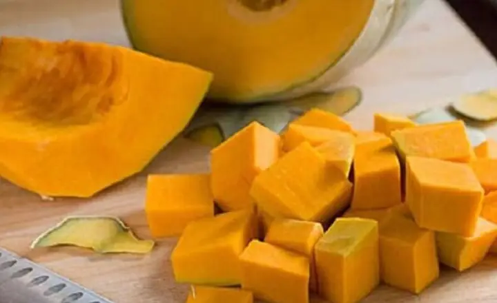 Cách Nấu Chè Bí Đỏ Nước Cốt Dừa