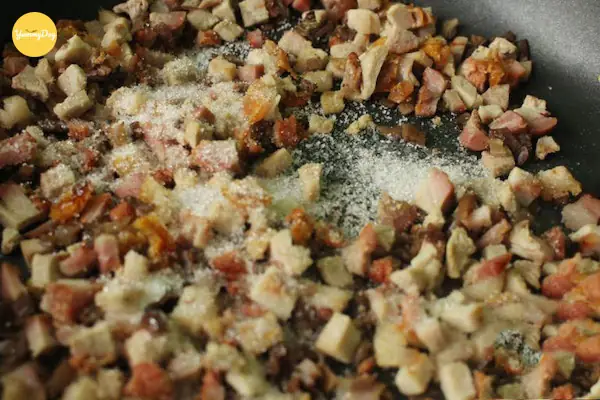 Bước 1: Sơ chế nhân bánh Bước 1: Sơ chế nhân bánh