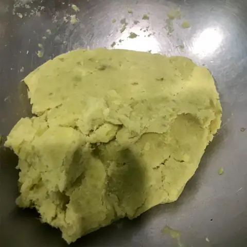 2 cách nấu chè khoai dẻo nước cốt dừa béo thơm ngon khó cưỡng 2 cách nấu chè khoai dẻo nước cốt dừa béo thơm ngon khó cưỡng