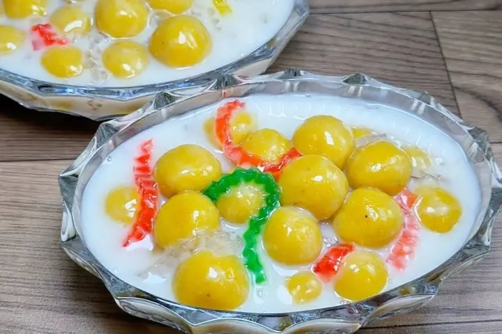 Làm món chè chuối bột năng vo viên lạ mắt, ngon miệng cho gia đình Làm món chè chuối bột năng vo viên lạ mắt, ngon miệng cho gia đình