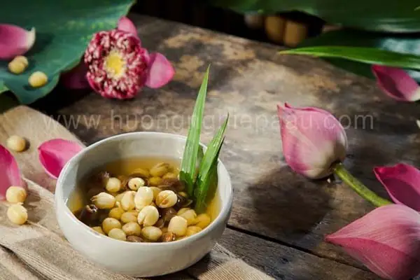 Cách Nấu Chè Củ Sen Nhãn Nhục Thanh Mát Giải Nhiệt