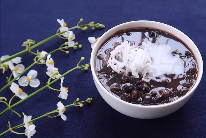 1cách Nấu Chè Đậu Đen Nước Cốt Dừa