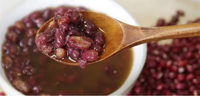 Cách nấu chè đậu đỏ nước cốt dừa