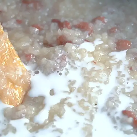 Nấu Chè Đậu Đỏ Với Nếp