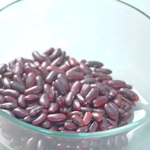 Rửa Sạch Và Hầm Đậu Đỏ