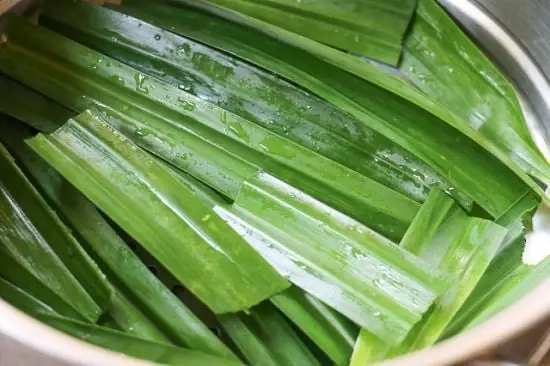 Thực hiện cách nấu chè đậu ngự hạt sen tại nhà Thực hiện cách nấu chè đậu ngự hạt sen tại nhà