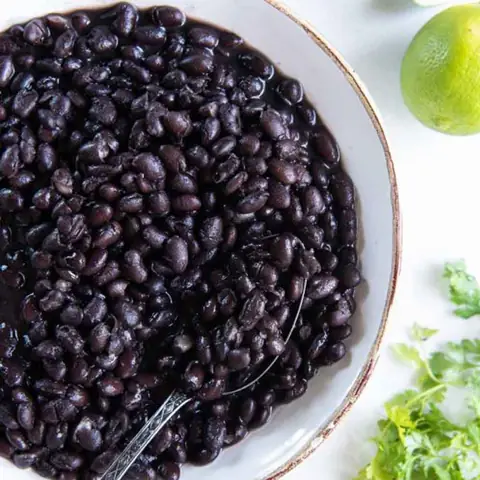 Lợi Ích Nổi Bật Khi Dùng Đậu Tươi Nấu Chè: