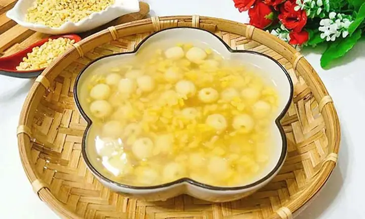 Hướng Dẫn Nấu Chè Đậu Xanh Hạt Sen