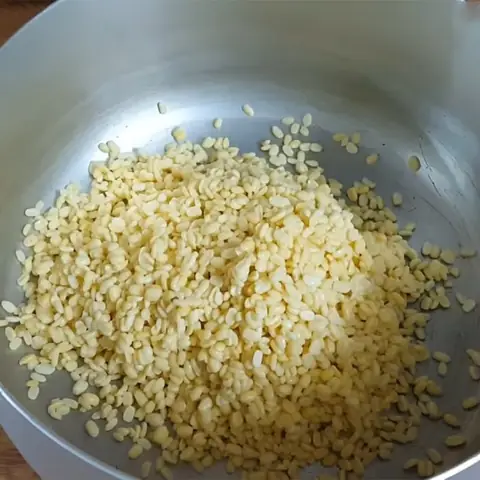 Hầm đậu xanh và hạt sen