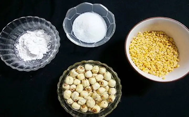 1.1. Nguyên liệu làm chè đậu xanh hạt sen